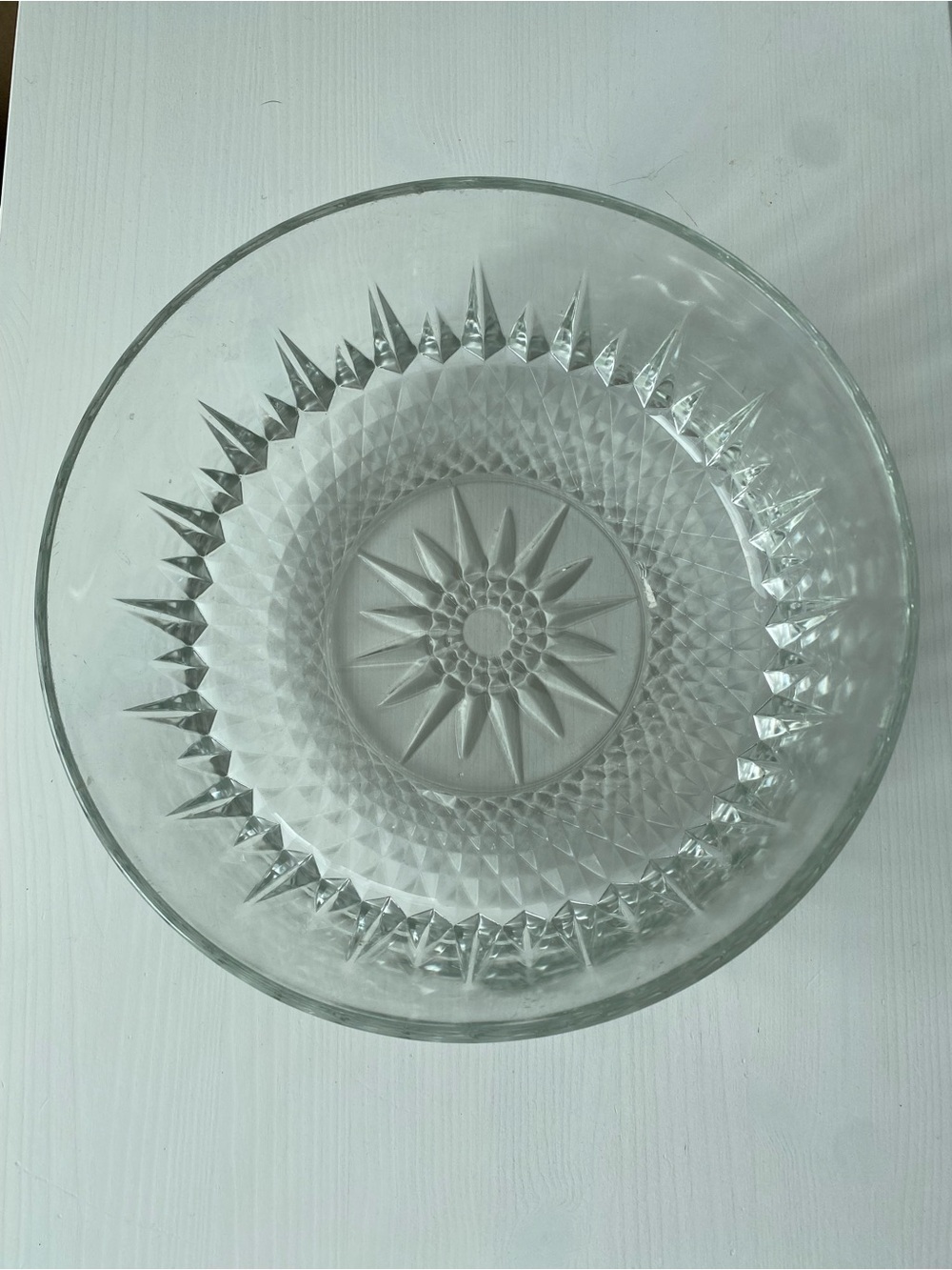 Vintage 1960s Arcoroc France - Cut Glass Diamond Starburst Salad Bowl